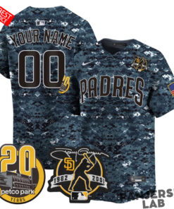 San Diego Padres Tony Gwynn Petco Park 20th Patch USMC 7.jpg