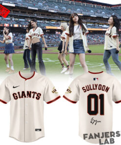 San Francisco Giants x Bae NMIXX Is Loving Their Time At Oracle Park Baseball Jersey 6.jpg