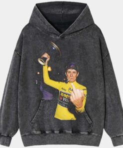 Jonas Vingegaard Champion Tee378d16841 HOODIE.jpg