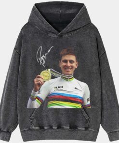 Tadej Pogacar Champion Tee294a1d7e8 HOODIE.jpg