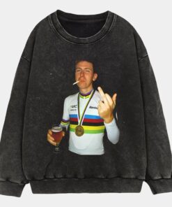 Tadej Pogacar Champion Tee6e17572a4 SWEATSHIRT.jpg