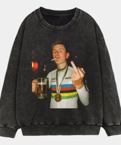 Tadej Pogacar Champion Tee7e05eadea SWEATSHIRT.jpg