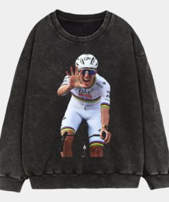 Tadej Pogacar Il Lombardia Champion Tee502aa7a0f SWEATSHIRT.jpg