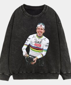 Tadej Pogacar Il Lombardia Champion Tee704358596 SWEATSHIRT.jpg