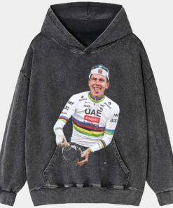 Tadej Pogacar Il Lombardia Champion Tee7a66a0274 HOODIE.jpg