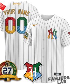 New2BYork2BYankees2Bx2BHarry2BPotter2BThe2BLightning2BBolt2BWizard2BEdition2BCustom2BJersey 3 pSYqg.jpg